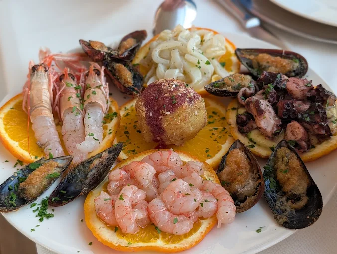Piatto di mare del ristorante La Puritate